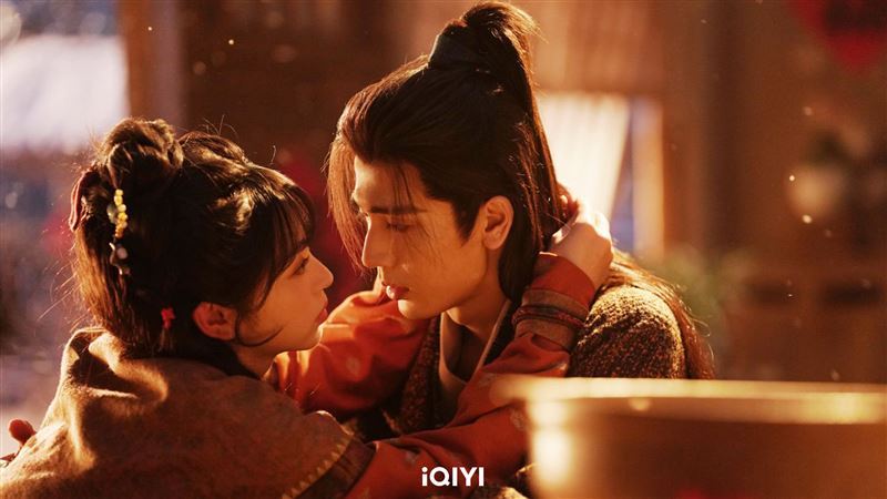 《逐玉》在紅什麼？殺豬女養出病嬌侯爺，這反差萌連國外都淪陷