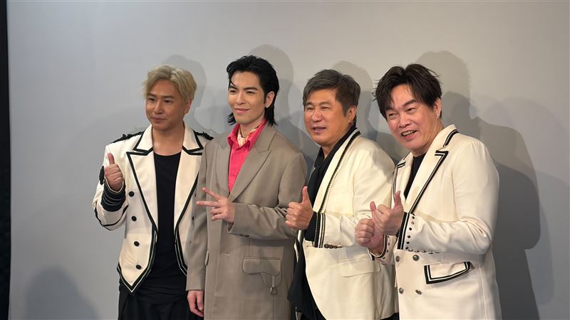 李千娜後台狂謝胡瓜!他曝「憂鬱粉絲走出低潮」暖喊:別小看自己