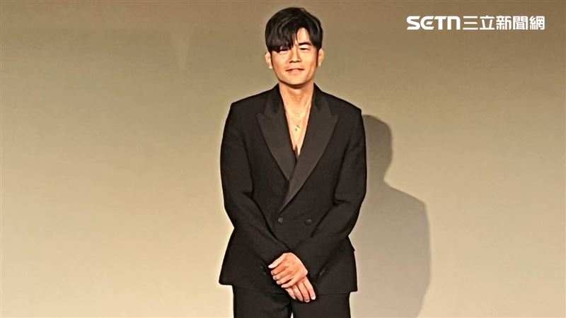 周杰倫驚喜分享求婚昆凌過程！包下英國無人古堡　請演員假扮員工助攻