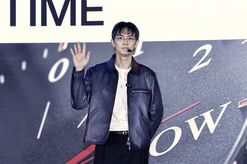 2AM林瑟雍爆迷AI算命!「把ChatGPT調成冷酷模式」:講話超無情