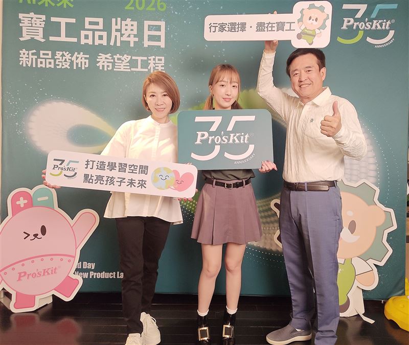 李翊君母女首度合作!王敏淳曝「兩人共同點」 不到一星期就寫好歌