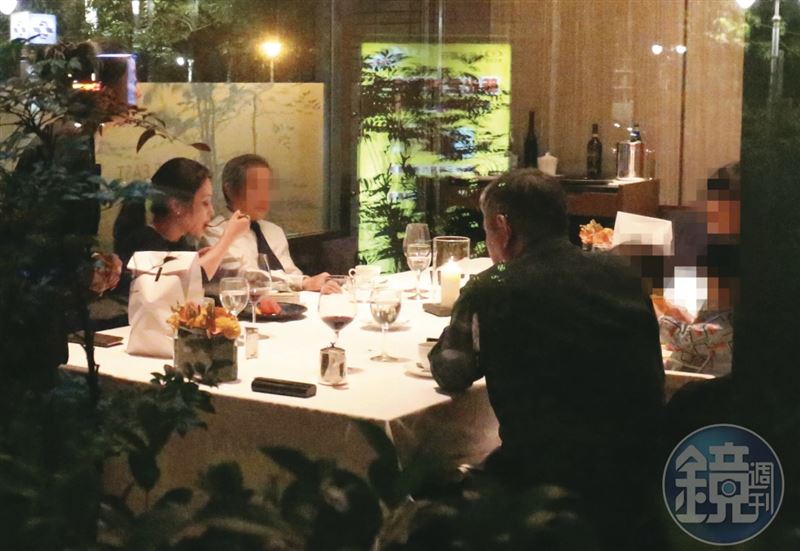 「安靜氣質超耐看」20歲女友身分曝光　王文洋帶回家與親友互動佳