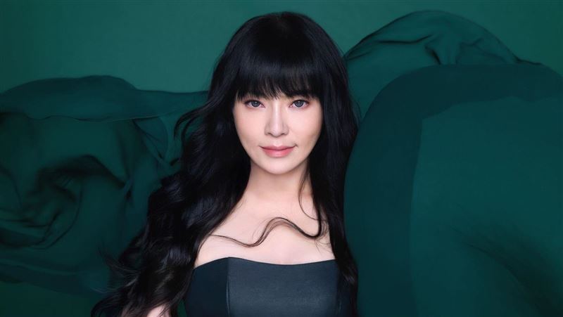 李貞秀暴走撕民眾黨！唐綺陽早預言「不演的火牡羊」　網驚：國師有夠準