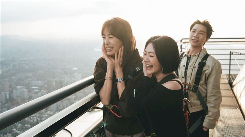 賈永婕不離不棄!用1招暖心陪伴小S 從低谷拉回來網淚崩