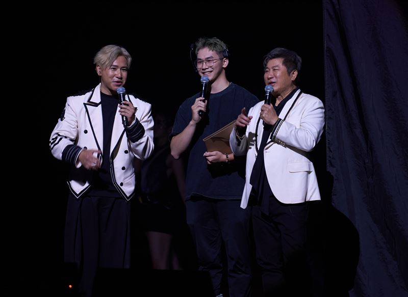 台灣之光！22歲男星泰國勇奪「1金3銀」4面獎牌　超狂表演畫面公開