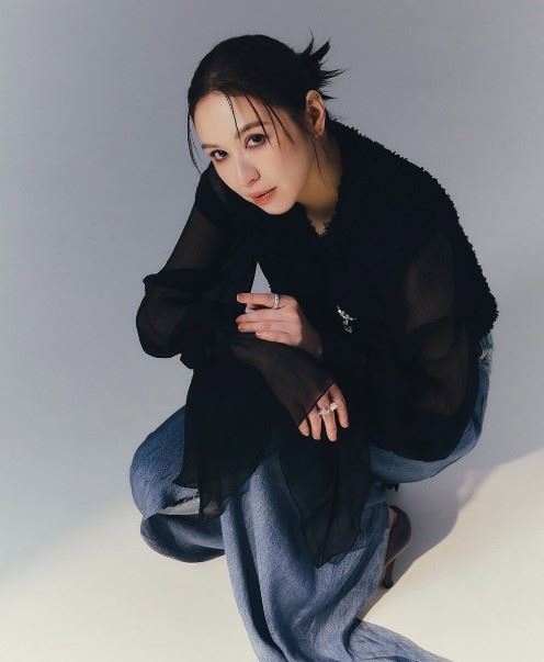 蔡依珊姊姊51歲凍齡太誇張！網驚：這家族都不會老嗎？