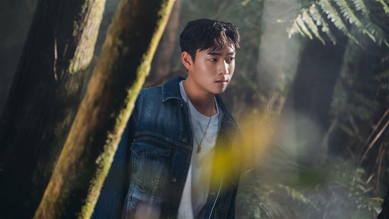 告別AcQUA源少年！須弘道20歲單飛推〈小點點〉，親揭內心掙扎與理想