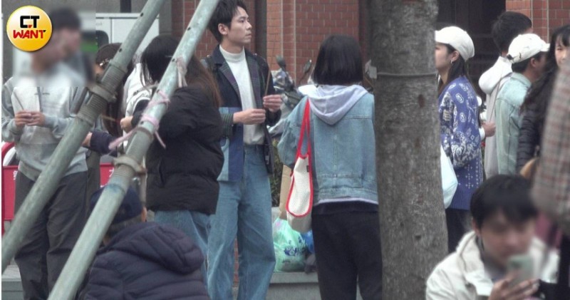 獨家／與Lulu分手三年現單身　直擊張瑞夫女性友人陪拜月老廟