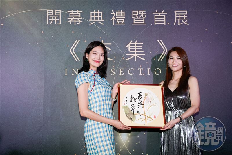 畫筆跨新界/台灣名模愛上書法「開班授課」 成功優雅轉型氣質書畫家