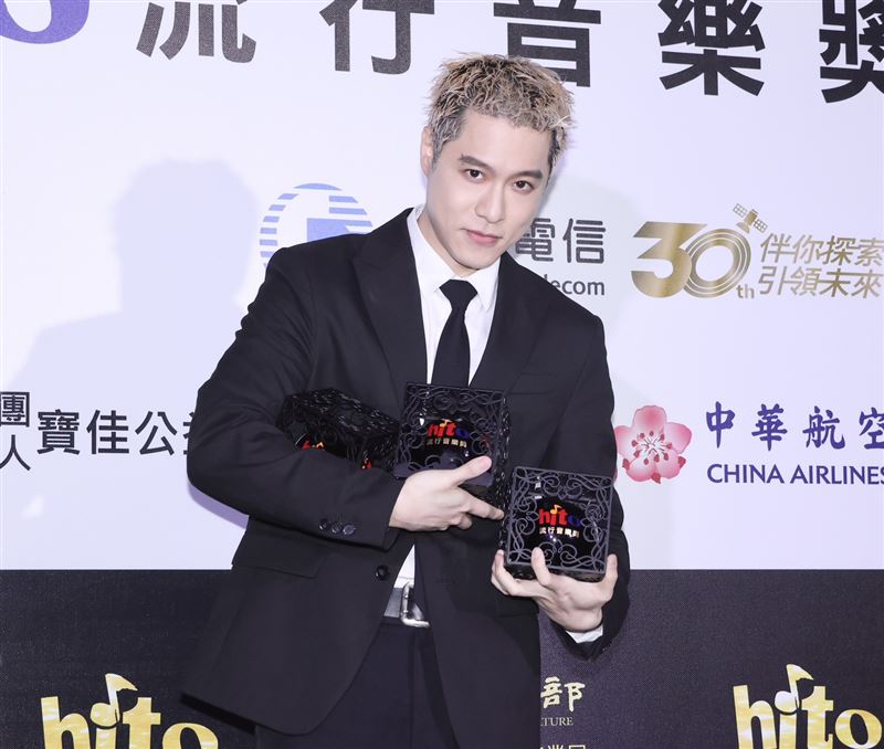 hito/周湯豪等15年入圍金曲歌王!哽咽認「習慣等待」比莉爆哭反應曝光