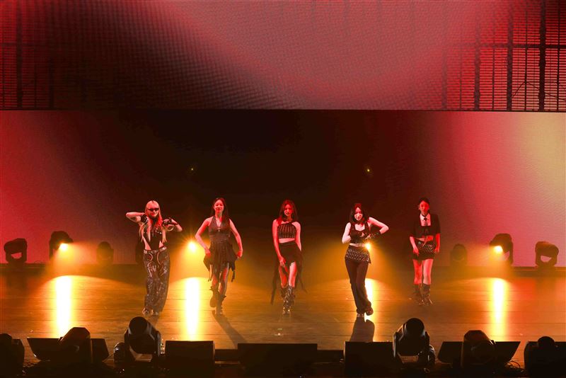Hani重現神級骨盆舞!EXID睽違8年來台 「5人台上淚崩」謝粉絲守護13年