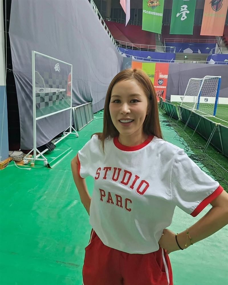 韓女團成員被黃仁勳帶飛！持有7年「股票狂賺800%」　網看傻：羨慕哭了
