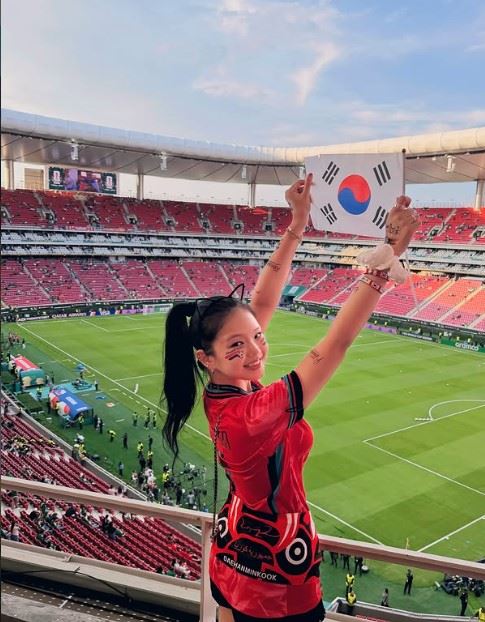 世足賽「拉眼角」歧視韓百萬網紅!墨西哥會長慘丟工作 FIFA發聲了