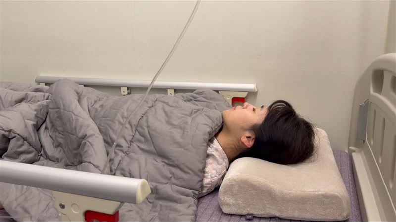 才洗刷霸凌汙名!女星突曝入院「切腫瘤續命」 憔悴病榻照曝光