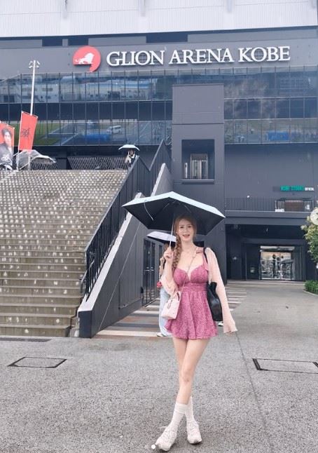啦啦隊女神短今赴日遭跟蹤！穿洋裝大阪街頭狂奔自救　驚險過程曝光