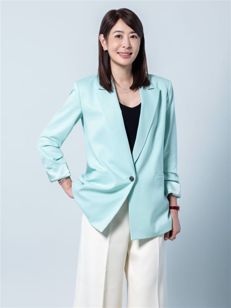 賈永婕當101董座竟被誇「好乖」！親揭過往菜鳥記者趣事
