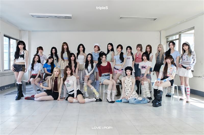 韓團tripleS又出事！繼許念慈後　她撐完演出「秒癱軟」抬走驚悚畫面曝
