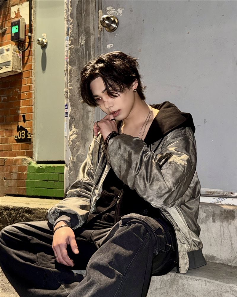 偶像劇成真?韓星ROCKY來台「半夜敲房門送宵夜」粉絲全瘋狂了