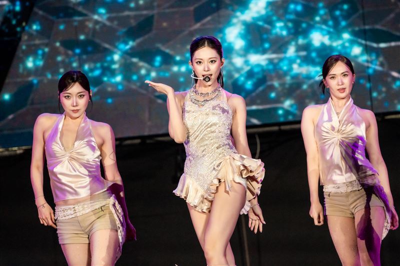 迷上周子瑜美貌！暴走族竟「金盆洗手」改變人生　拚命工作只為追TWICE