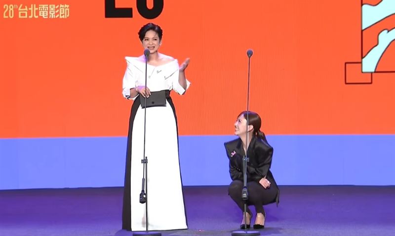 北影28/陳意涵台上忘詞險飆髒話!楊貴媚「神救援」失敗全場笑翻