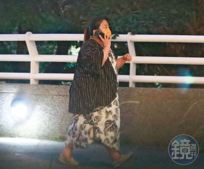 蔡阿嘎內賊現形1/遭蔡阿嘎追債成最知名前員工 蘿拉與新闆娘像好姐妹