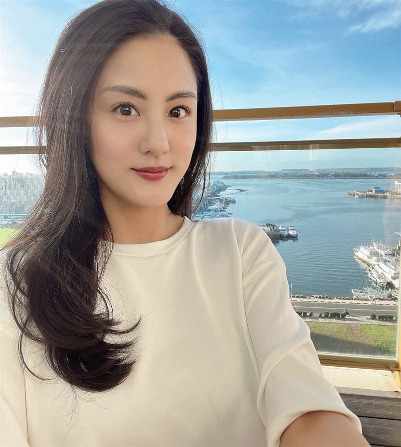 被酸只想嫁豪門!40歲新東陽少奶奶宋紀妍「驚人近況」曝 百億尪放閃