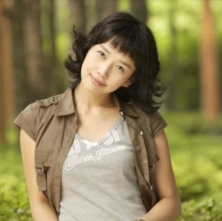 26歲女星離世4年！竟被安排「冥婚」嫁陌生男　母抱牌位痛哭網全傻眼