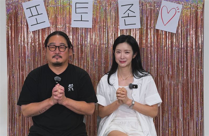 《黑白大廚》金度潤祕戀4年首公開另一半 「DM約吃五花肉」追到佳人