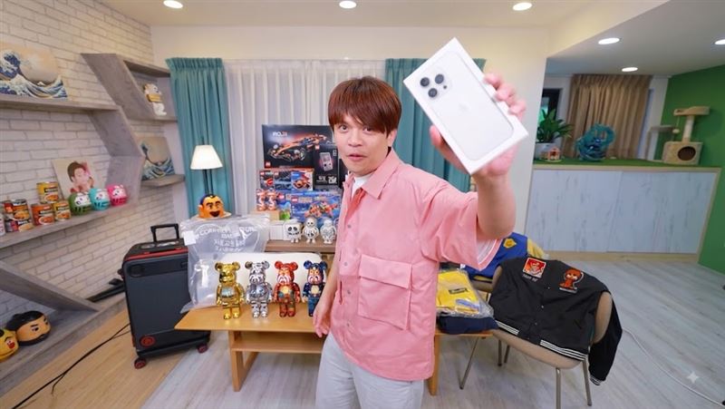 蔡阿嘎舊片遭炎上!見LV聯名草間彌生竟喊「又要抄HAHABABY」網傻眼
