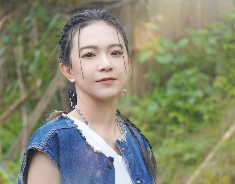 算命師瞎扯「同屆選手背後作法」　女星信以為真揹心魔