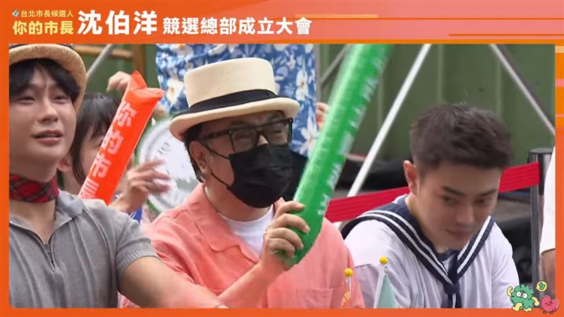 蔡康永現身沈伯洋競總有預兆？網PO文酸「蔣萬安英文爛」　驚見他按讚了
