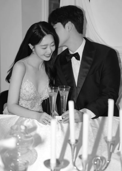 LABOUM前隊長柔廷宣布結婚！親筆信曝光　甜嫁暖男：像女兒般疼我