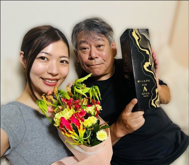 《HERO》62歲男星宣布結婚!娶小33歲演員女友 甜喊「要長命百歲」